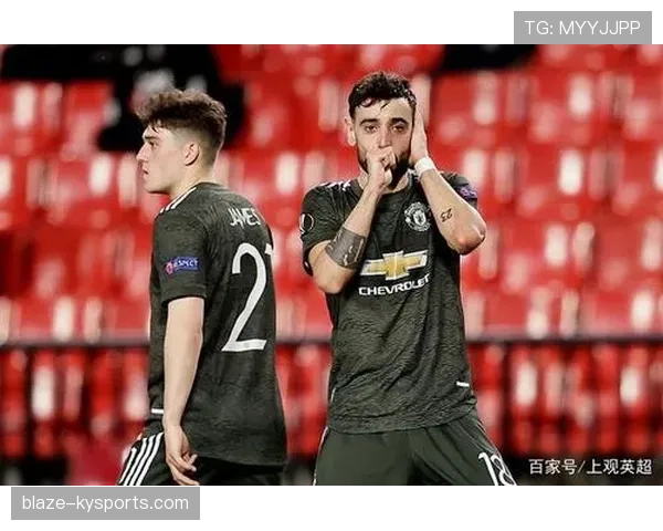 曼联近期展现防线韧性，连续联赛保持不败，零失球表现助其稳固积分榜位置